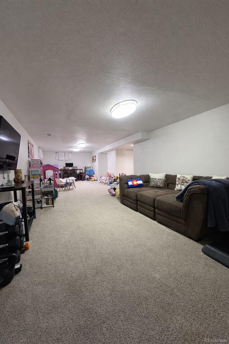 724 S Flamingo Court Denver CO 80246