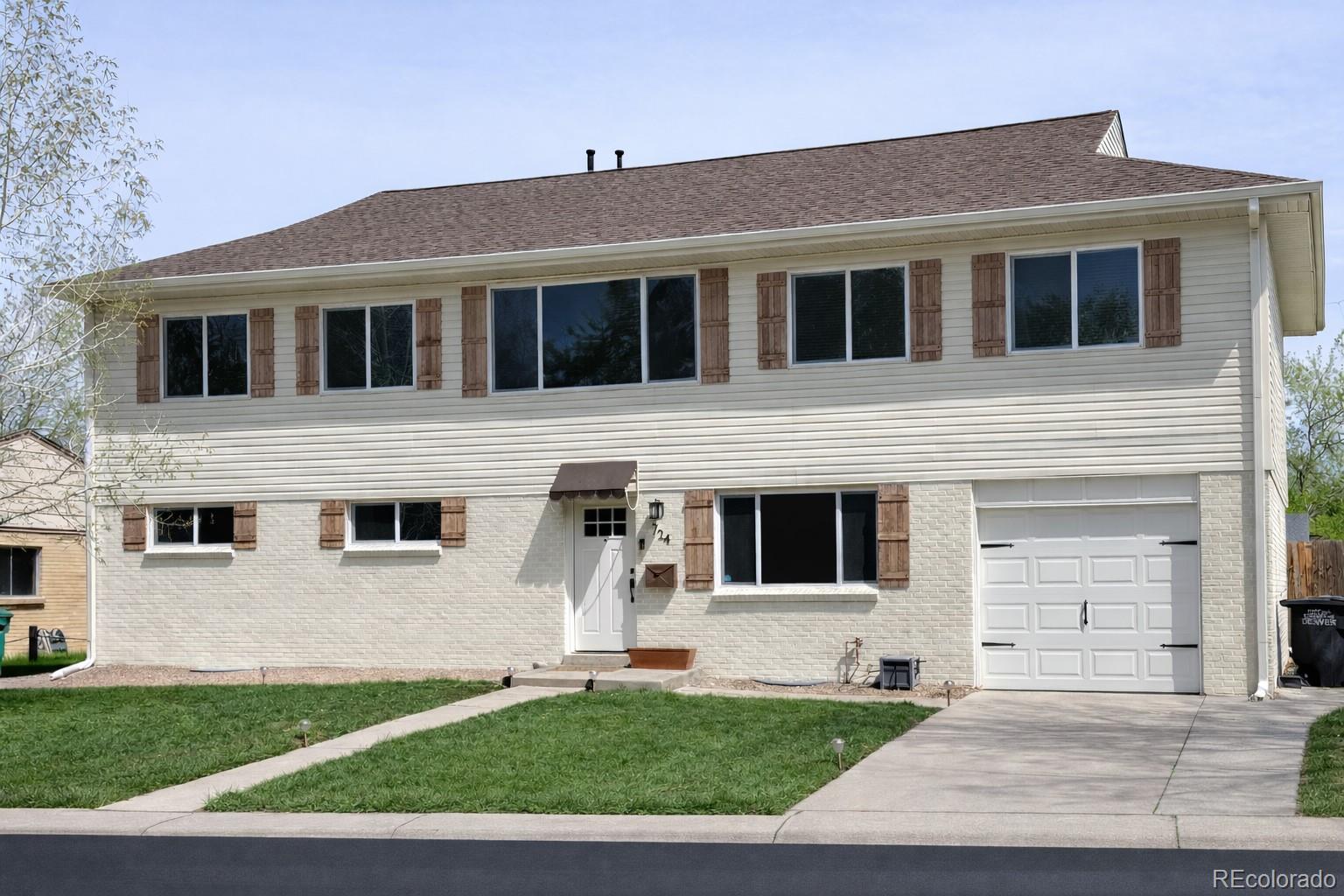 724 S Flamingo Court Denver CO 80246