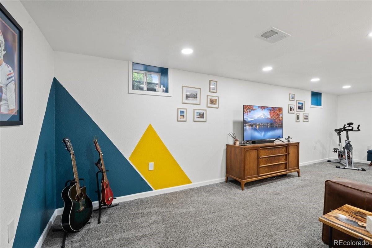 4825 Bryant Street Denver CO 80221