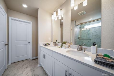 22315 E 39th Avenue Aurora CO 80019