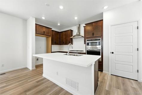 3297 N Duquesne Way Aurora CO 80019