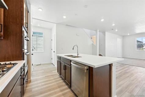 3297 N Duquesne Way Aurora CO 80019