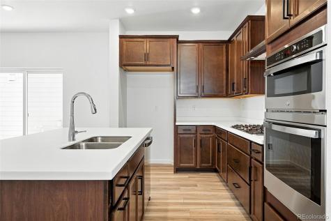 3297 N Duquesne Way Aurora CO 80019