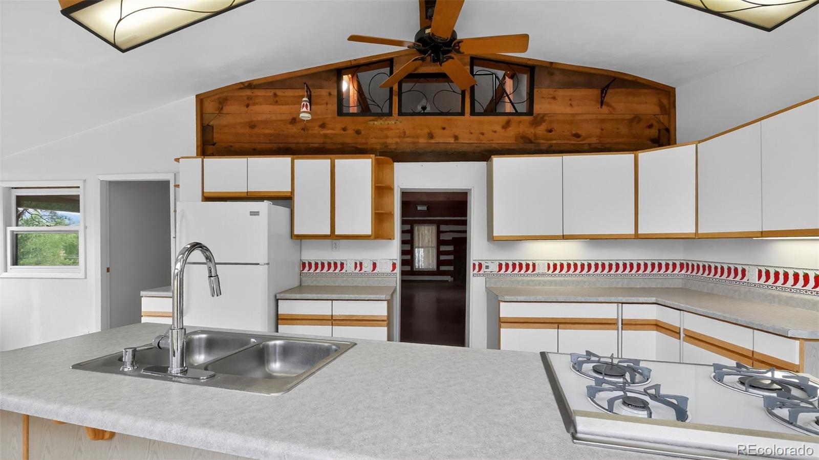8689 Douglas Lane Beulah CO 81023