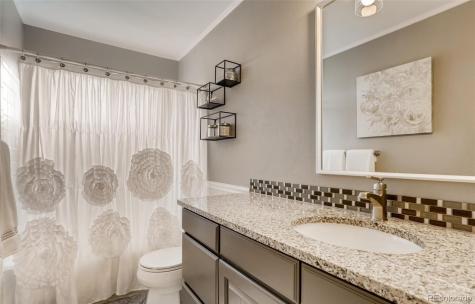 16688 E Hialeah Avenue Centennial CO 80015