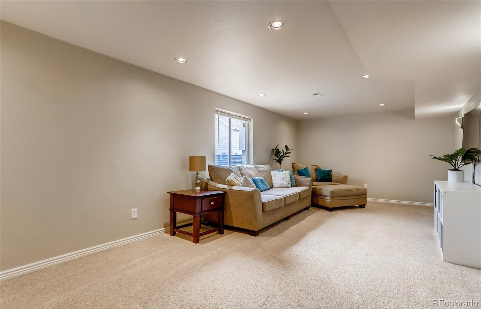 16688 E Hialeah Avenue Centennial CO 80015
