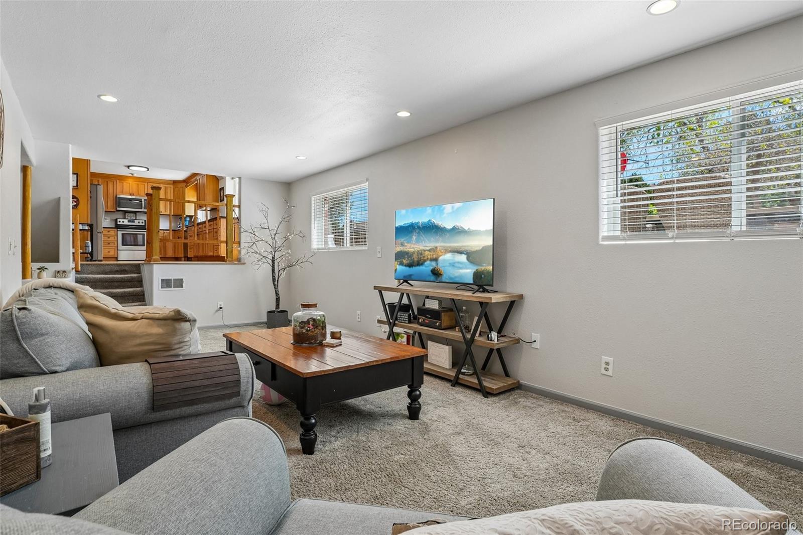 956 Mountain View Drive Castle Rock CO 80104