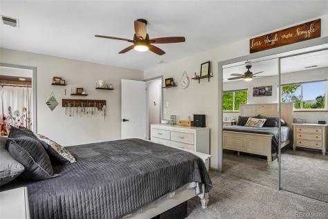 956 Mountain View Drive Castle Rock CO 80104