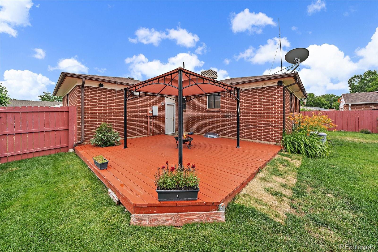 5511 Scranton Street Denver CO 80239