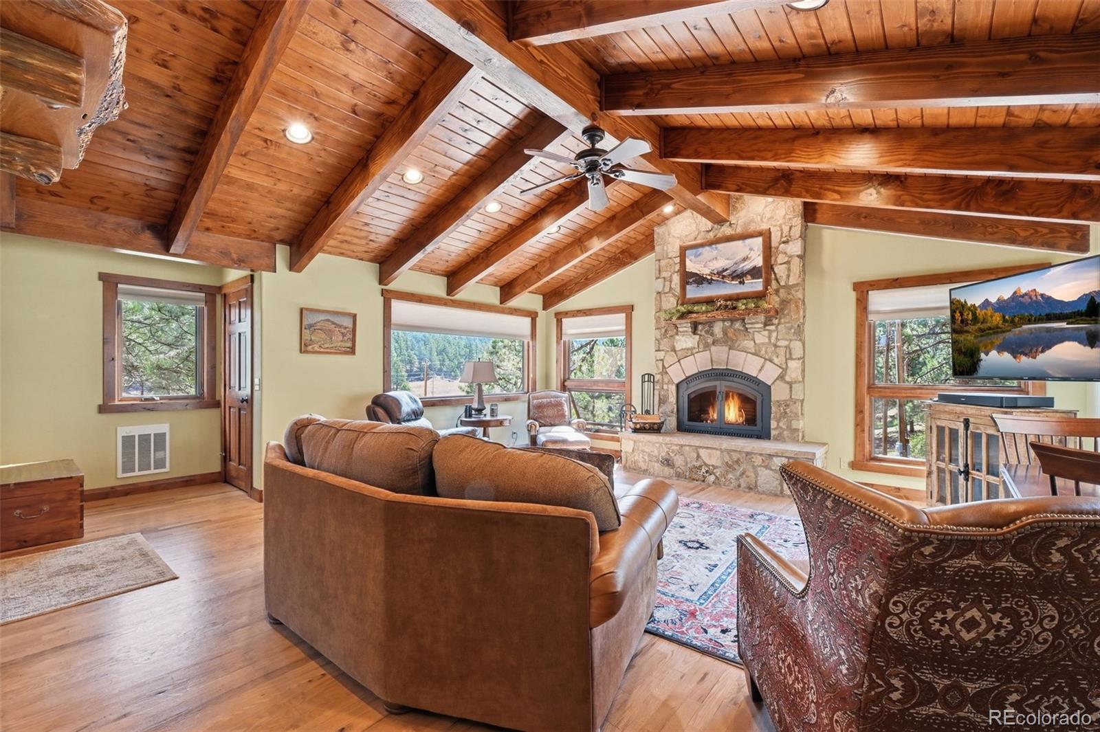 89 Ranch View Florissant CO 80816