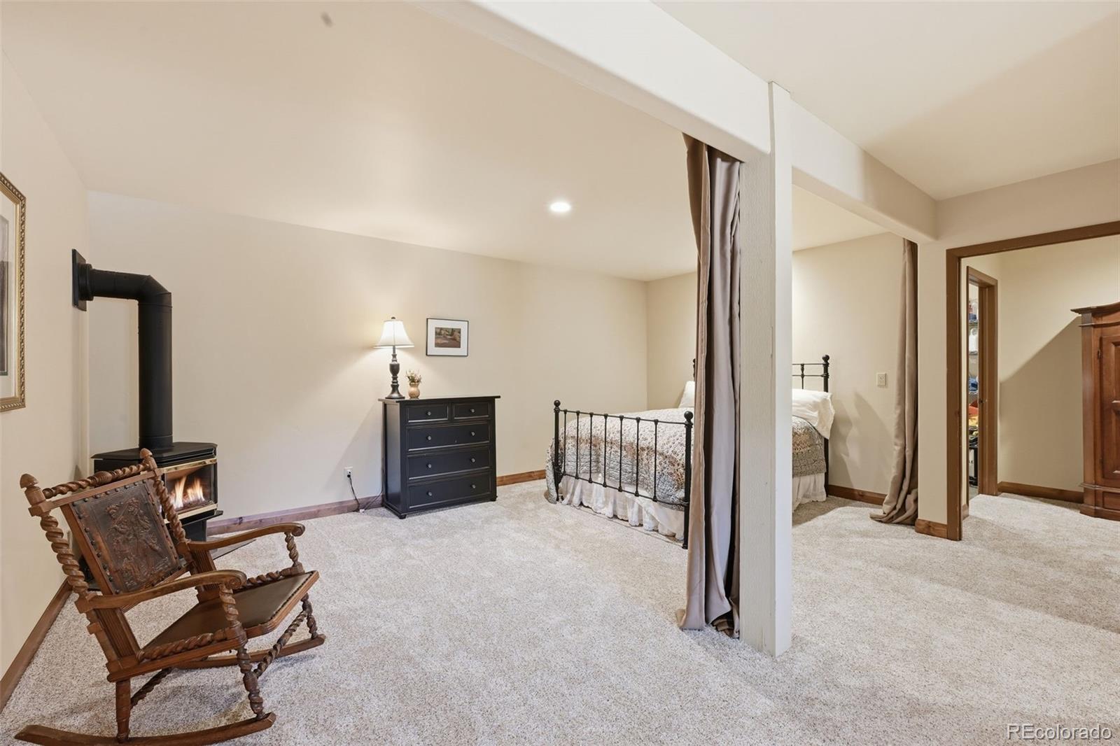 89 Ranch View Florissant CO 80816