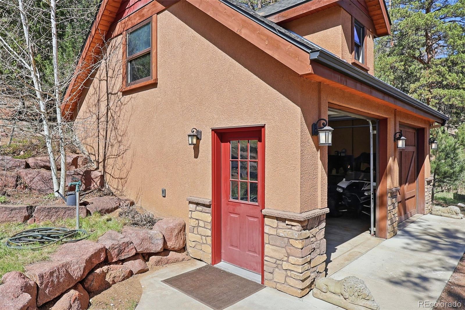 89 Ranch View Florissant CO 80816