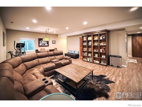 2083 Vineyard Drive Windsor CO 80550