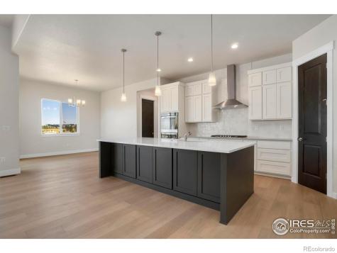 24113 E 36th Place Aurora CO 80019
