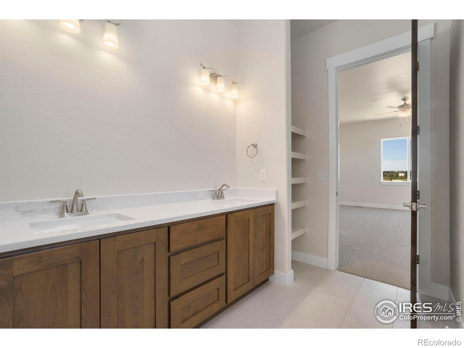 24113 E 36th Place Aurora CO 80019