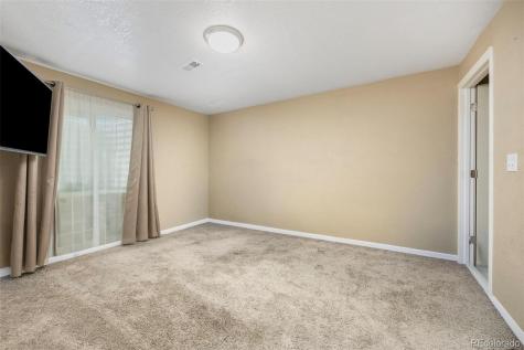 123 N Jamestown Way Aurora CO 80018
