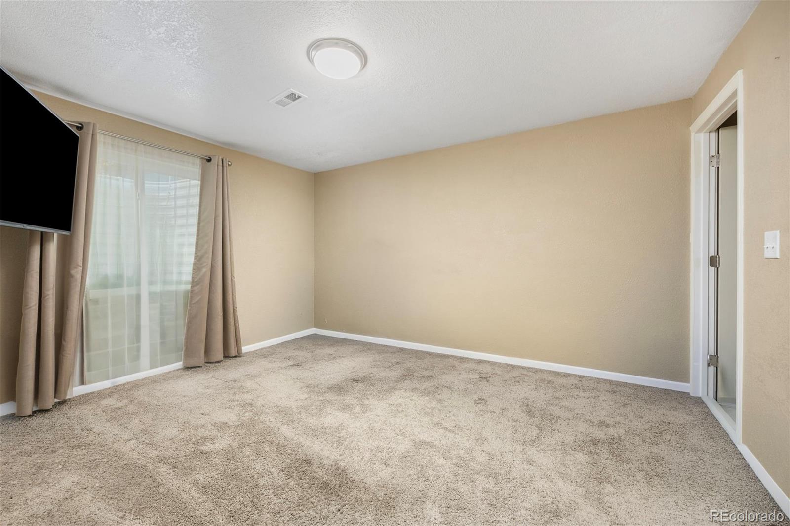 123 N Jamestown Way Aurora CO 80018