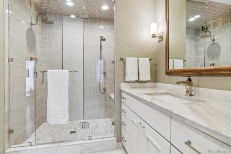 642 Dahlia Street Denver CO 80220