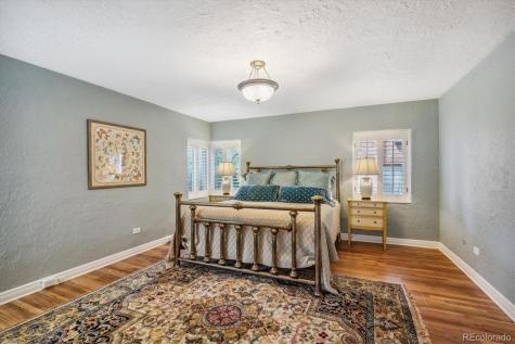642 Dahlia Street Denver CO 80220