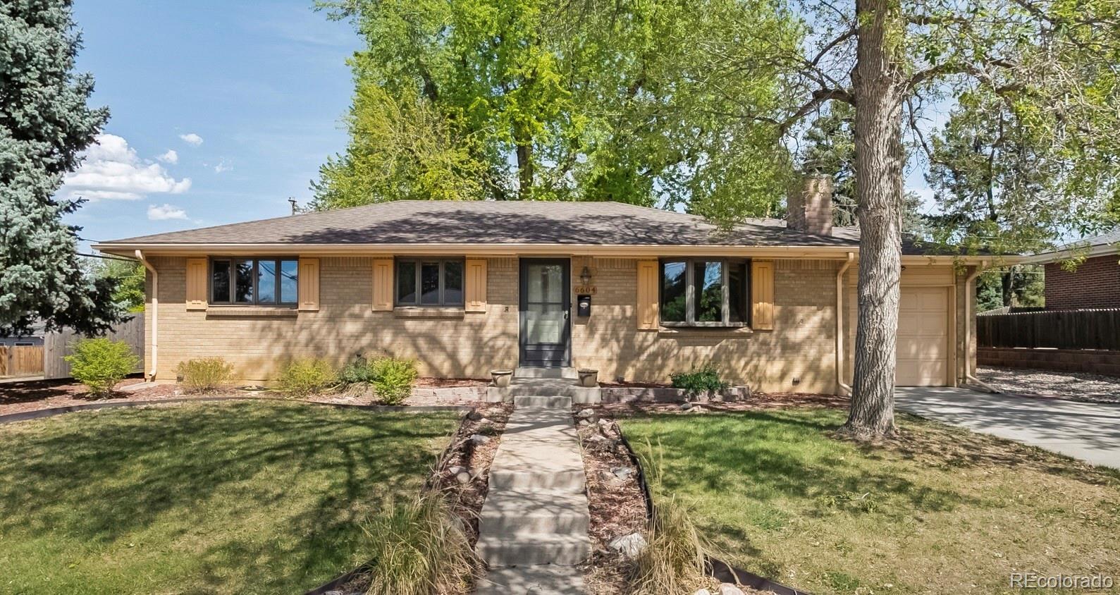 6604 S Lee Court Centennial CO 80121