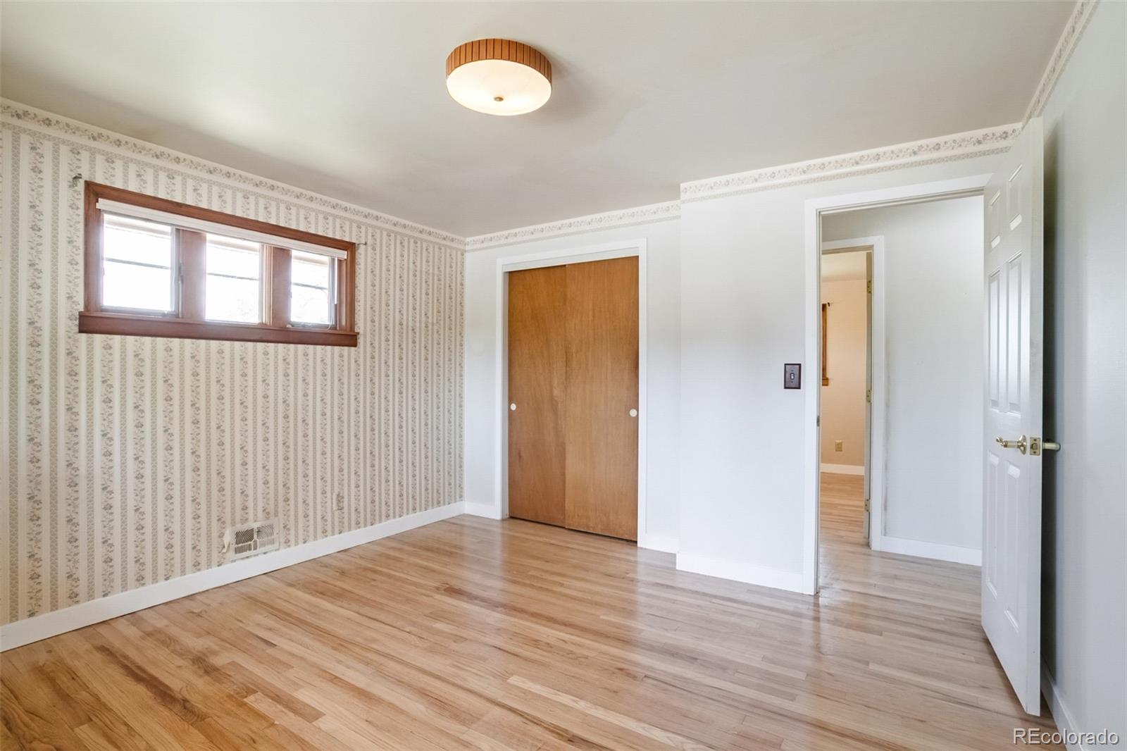 6604 S Lee Court Centennial CO 80121