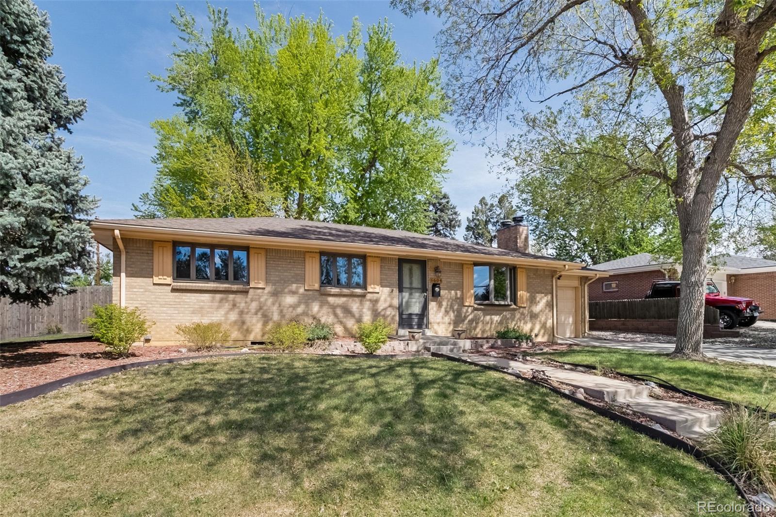 6604 S Lee Court Centennial CO 80121