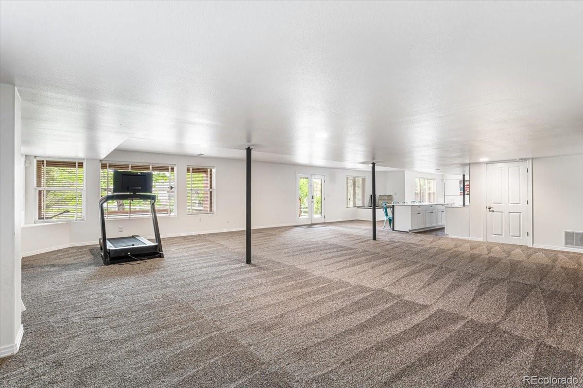 10069 Longview Drive Lone Tree CO 80124