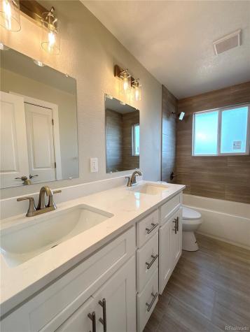 3521 W Mountain Road Englewood CO 80110
