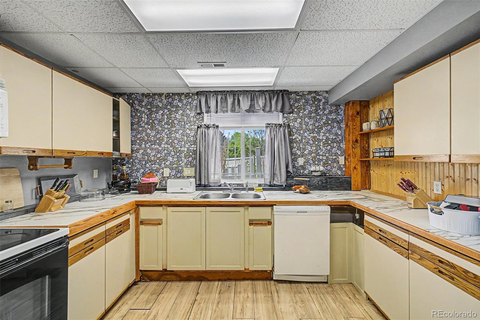 5046 Rangeview Avenue Longmont CO 80504