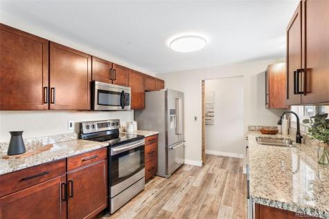 6317 W 71st Avenue Arvada CO 80003
