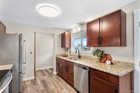 6317 W 71st Avenue Arvada CO 80003