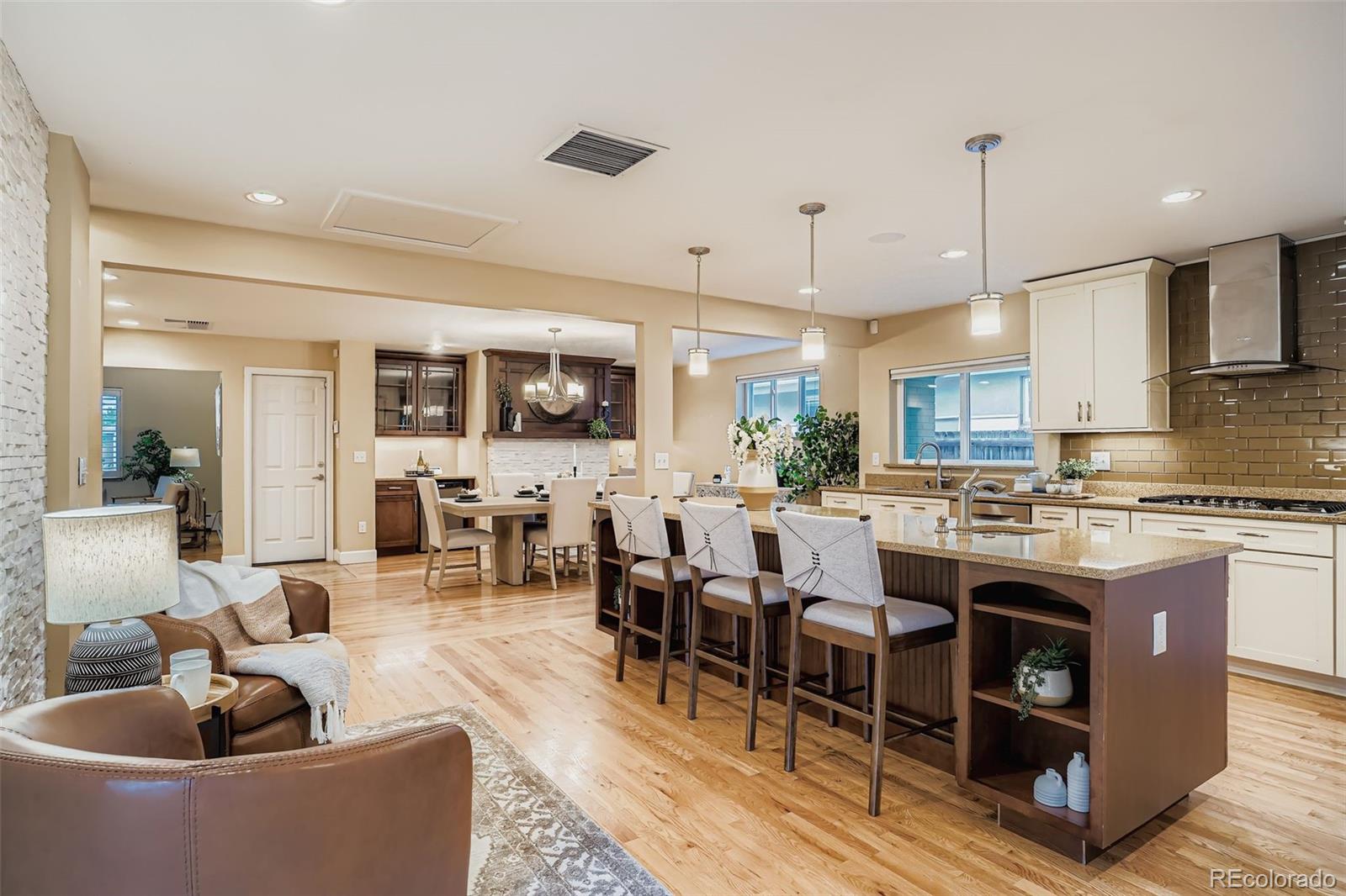 2935 S York Street Denver CO 80210