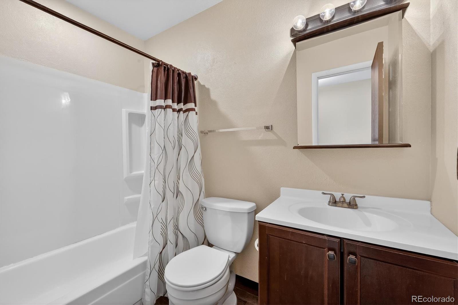 4638 S Kittredge Street Aurora CO 80015