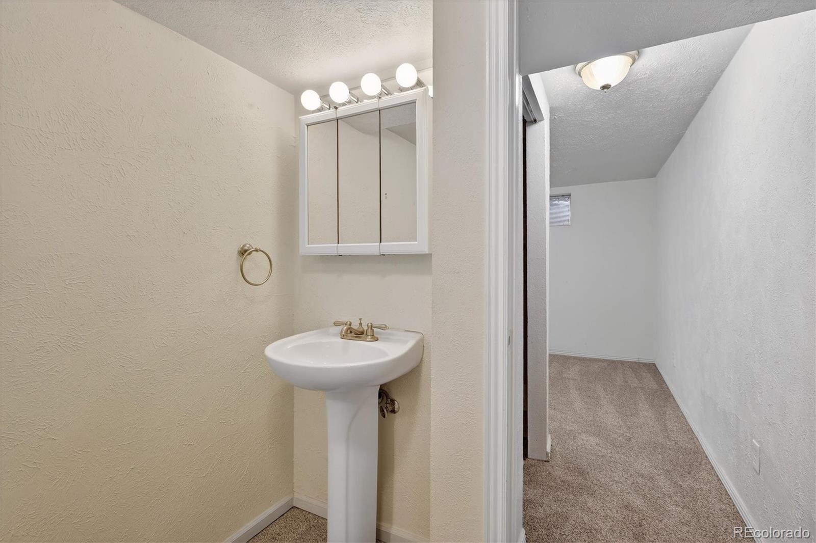 4638 S Kittredge Street Aurora CO 80015