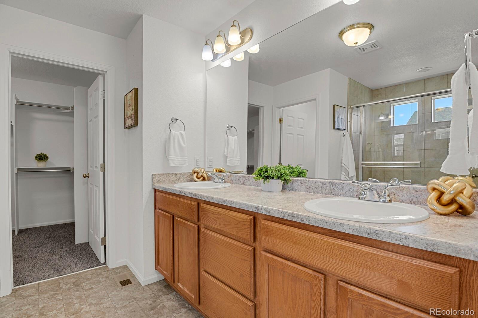 18190 E 52nd Place Denver CO 80249