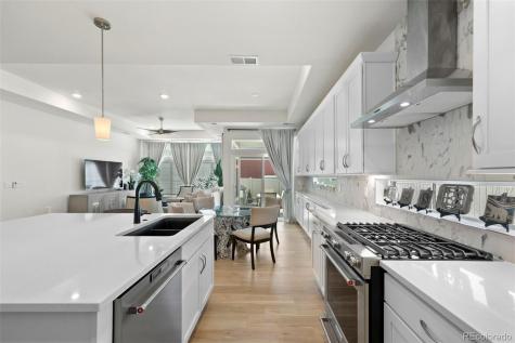 5037 N Quemoy Street Aurora CO 80019
