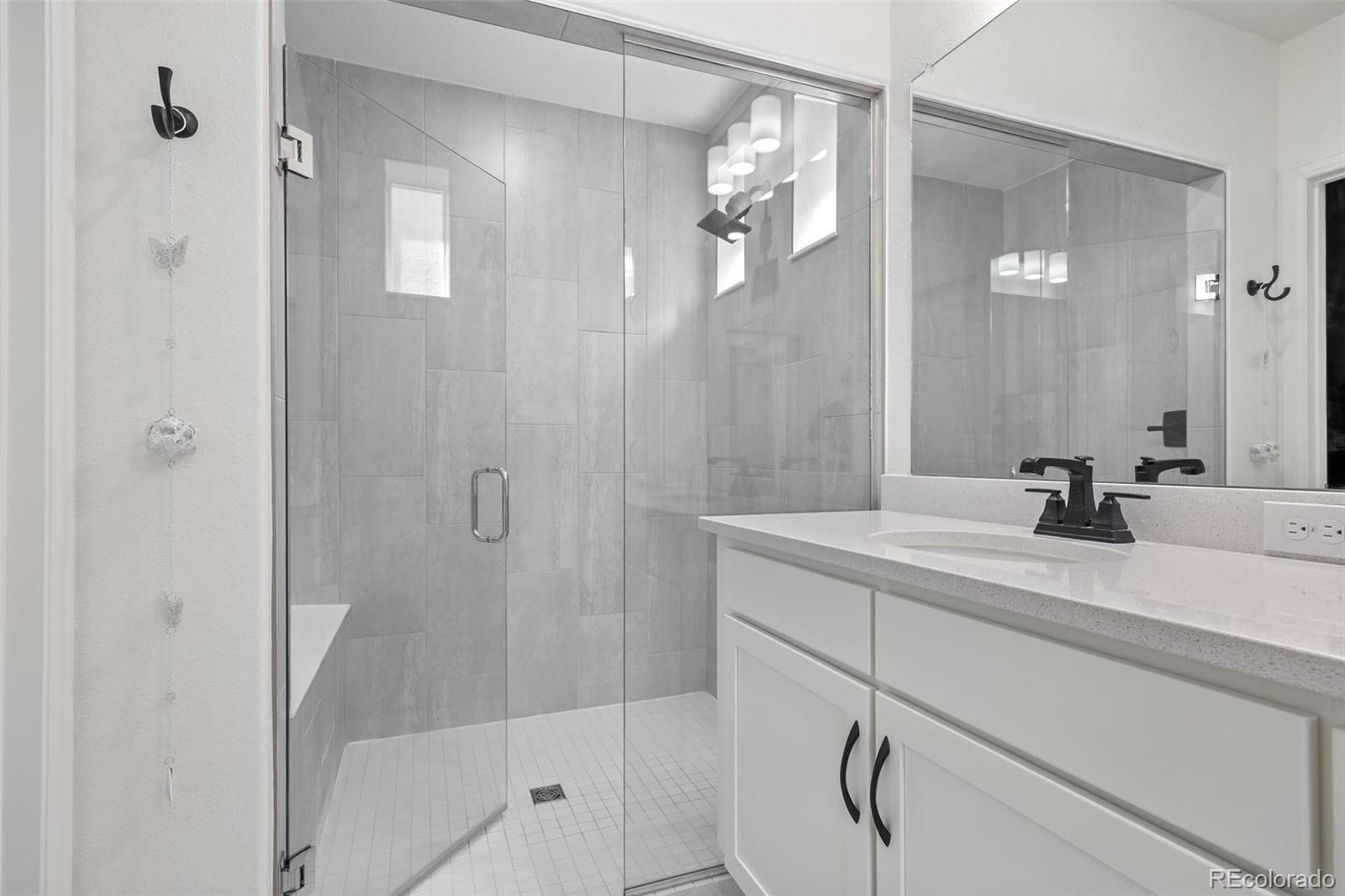 5037 N Quemoy Street Aurora CO 80019