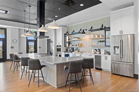 5037 N Quemoy Street Aurora CO 80019