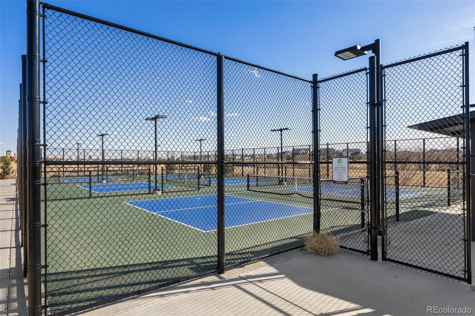 5037 N Quemoy Street Aurora CO 80019