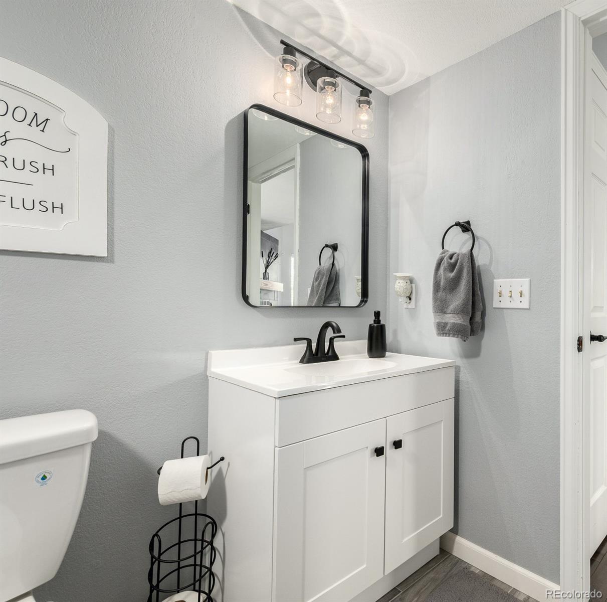 639 W Jamison Circle Littleton CO 80120