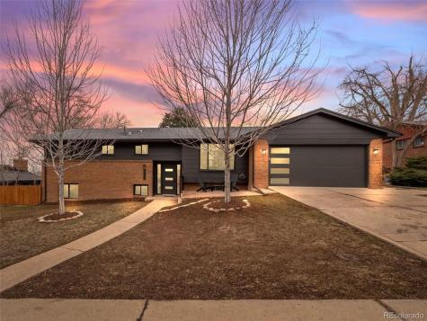 2723 S Knoxville Way Denver CO 80227