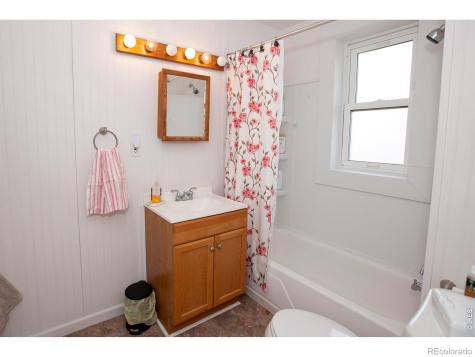 608 N Logan Avenue Fleming CO 80728