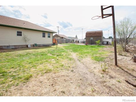 608 N Logan Avenue Fleming CO 80728