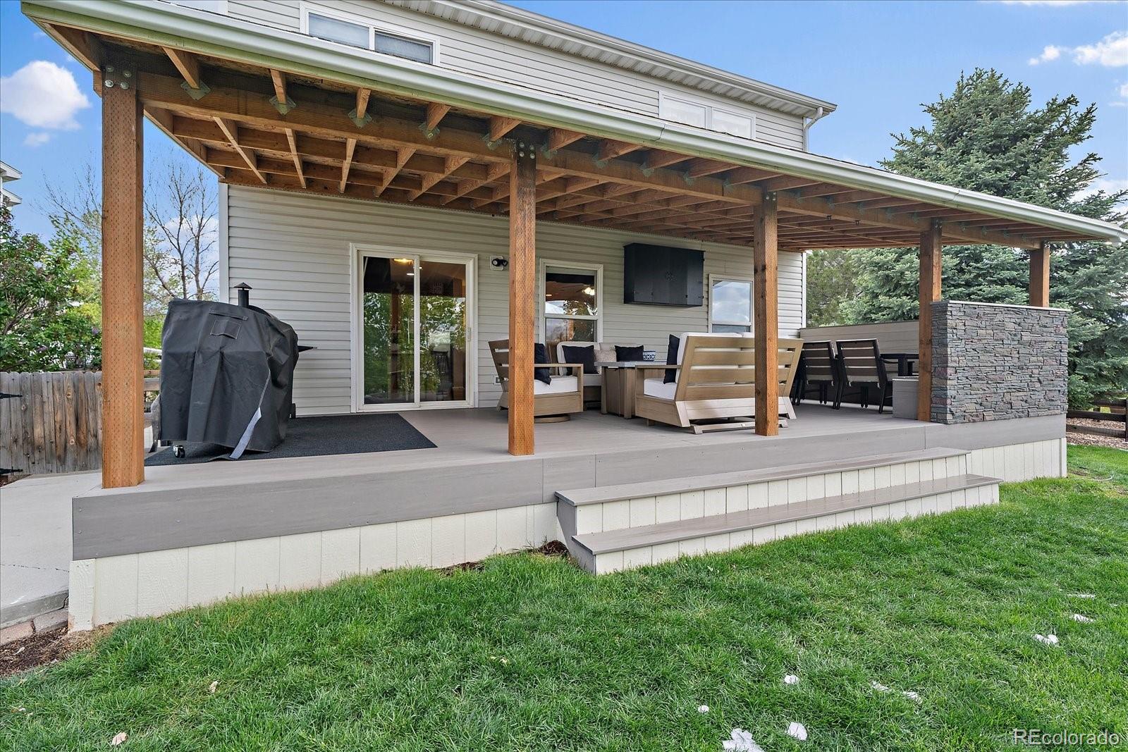 7670 Brown Bear Court Littleton CO 80125