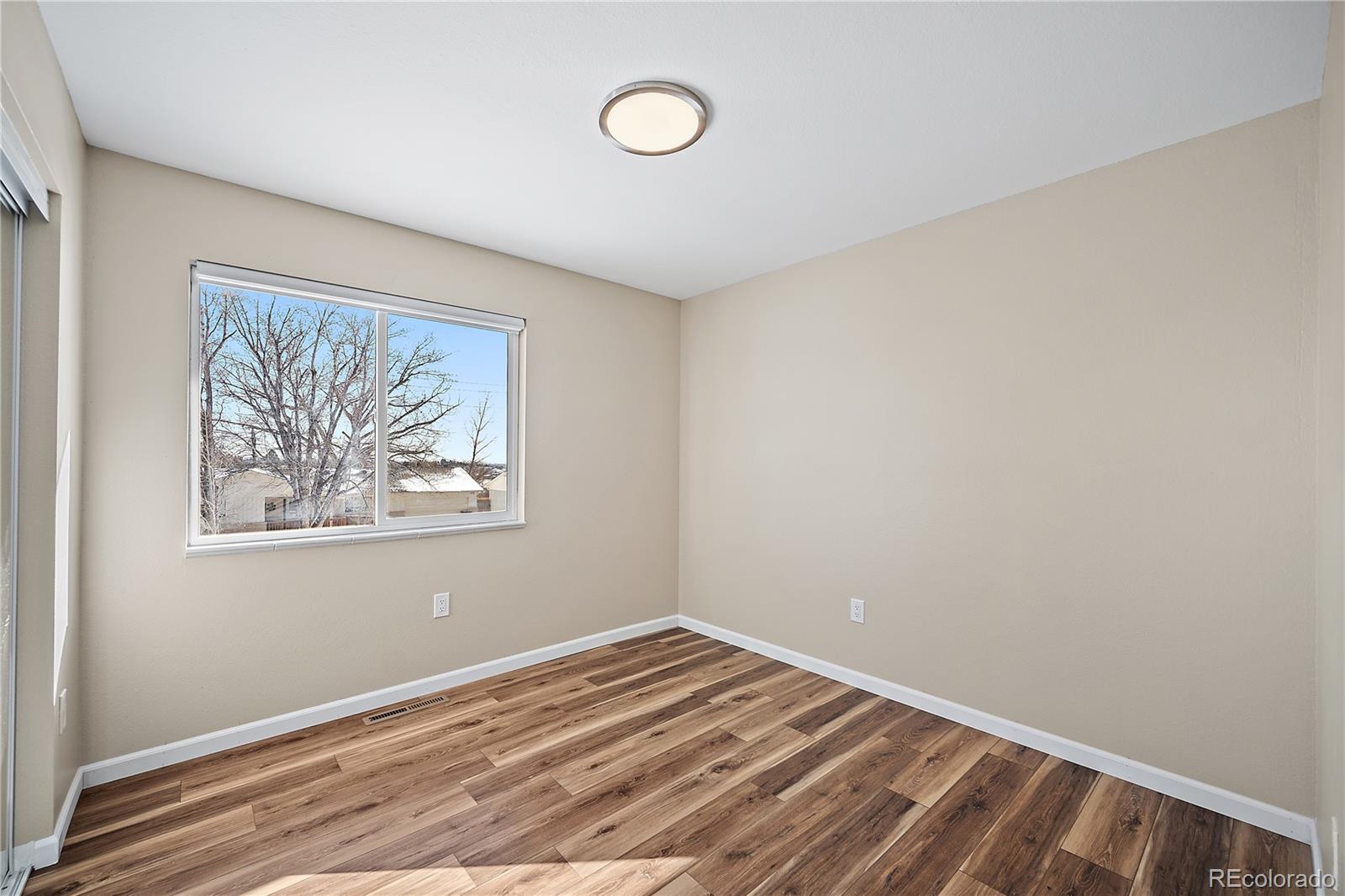 702 Paradise Lane Colorado Springs CO 80904