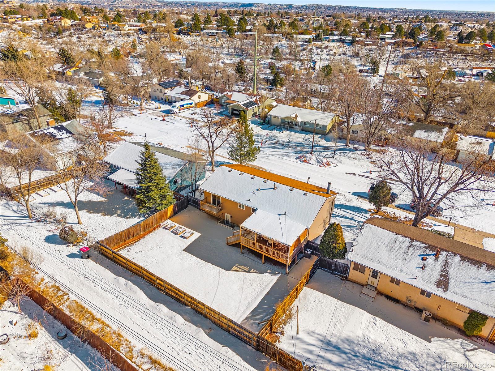702 Paradise Lane Colorado Springs CO 80904