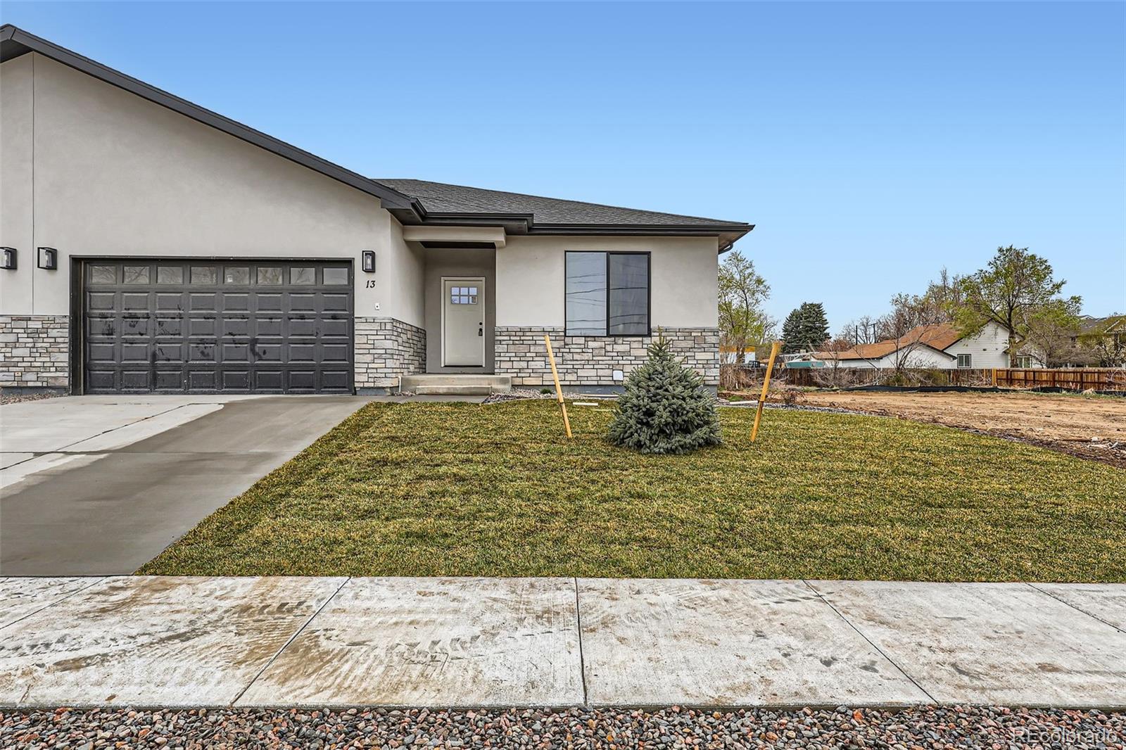 15 S Gray Street Lakewood CO 80226