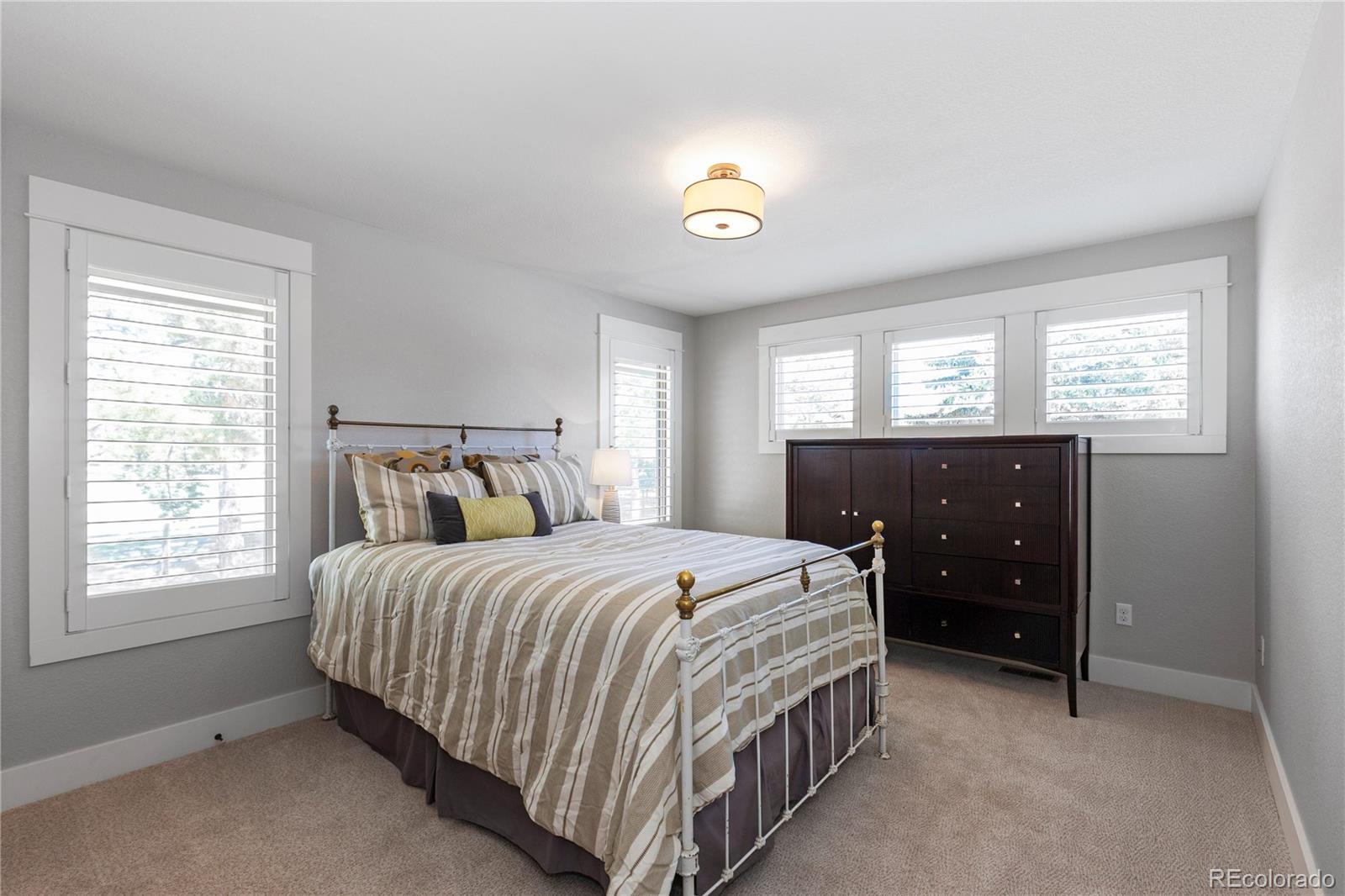 7085 S Waco Street Foxfield CO 80016