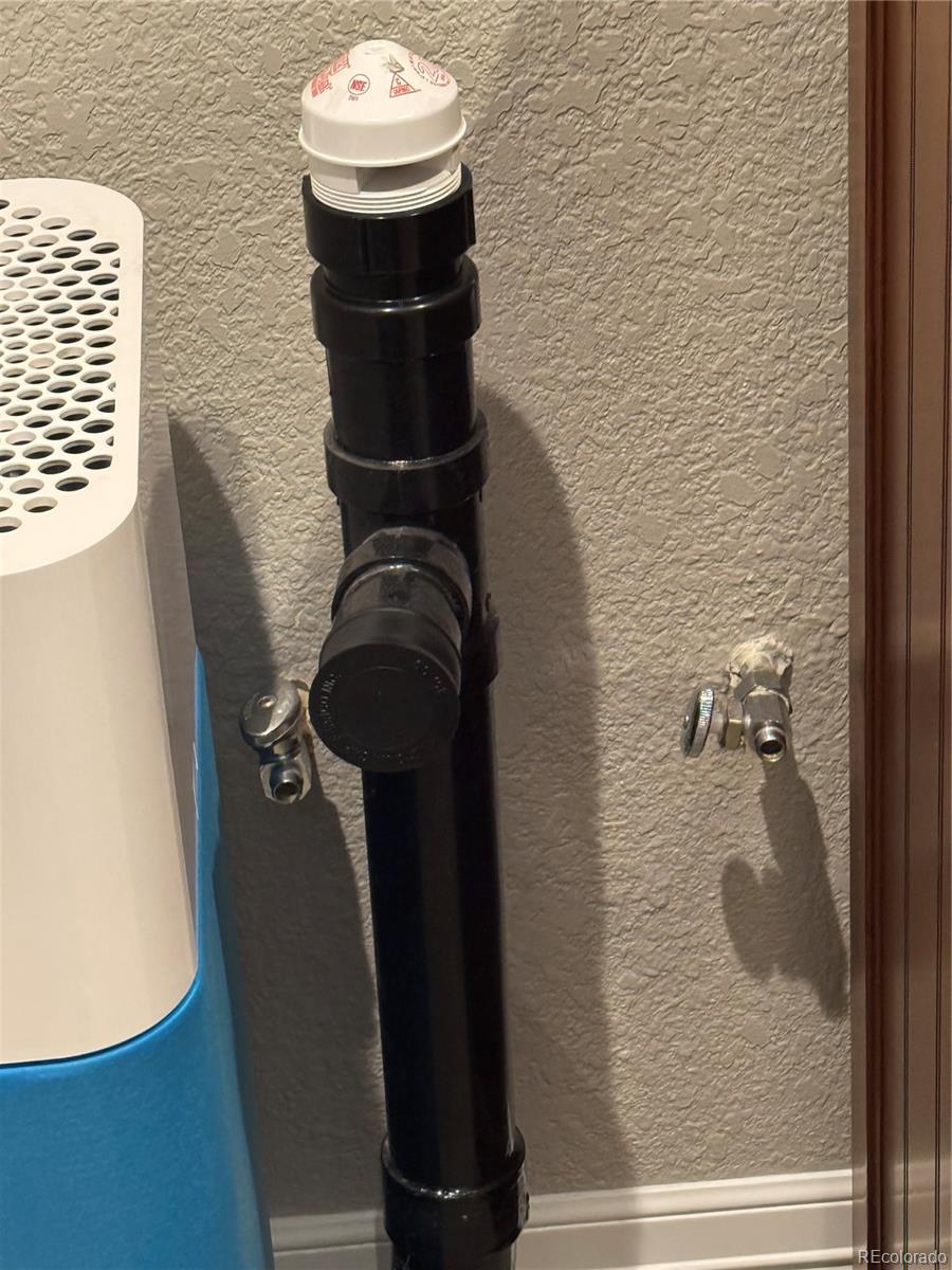 3162 Emporia Court Denver CO 80238