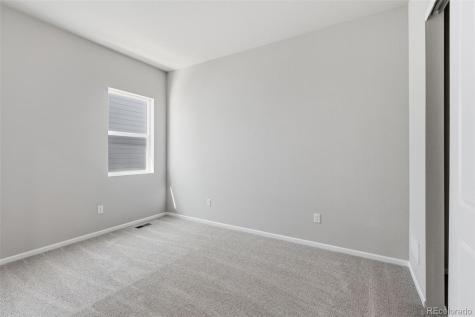 1933 S Eaton Park Way Aurora CO 80016